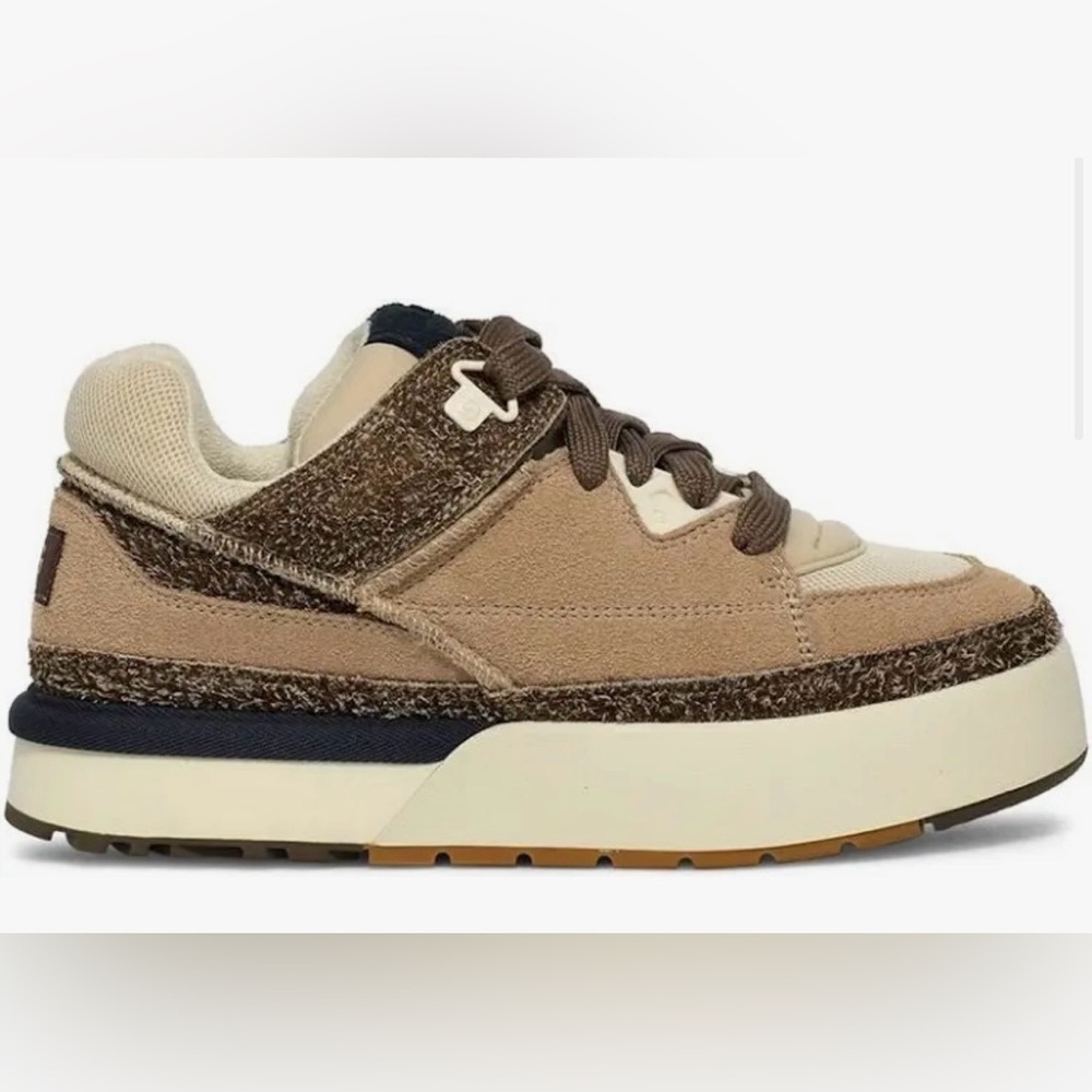 Urban Outfitters x Ugg Goldencrush Sneakers Size 9 NIB